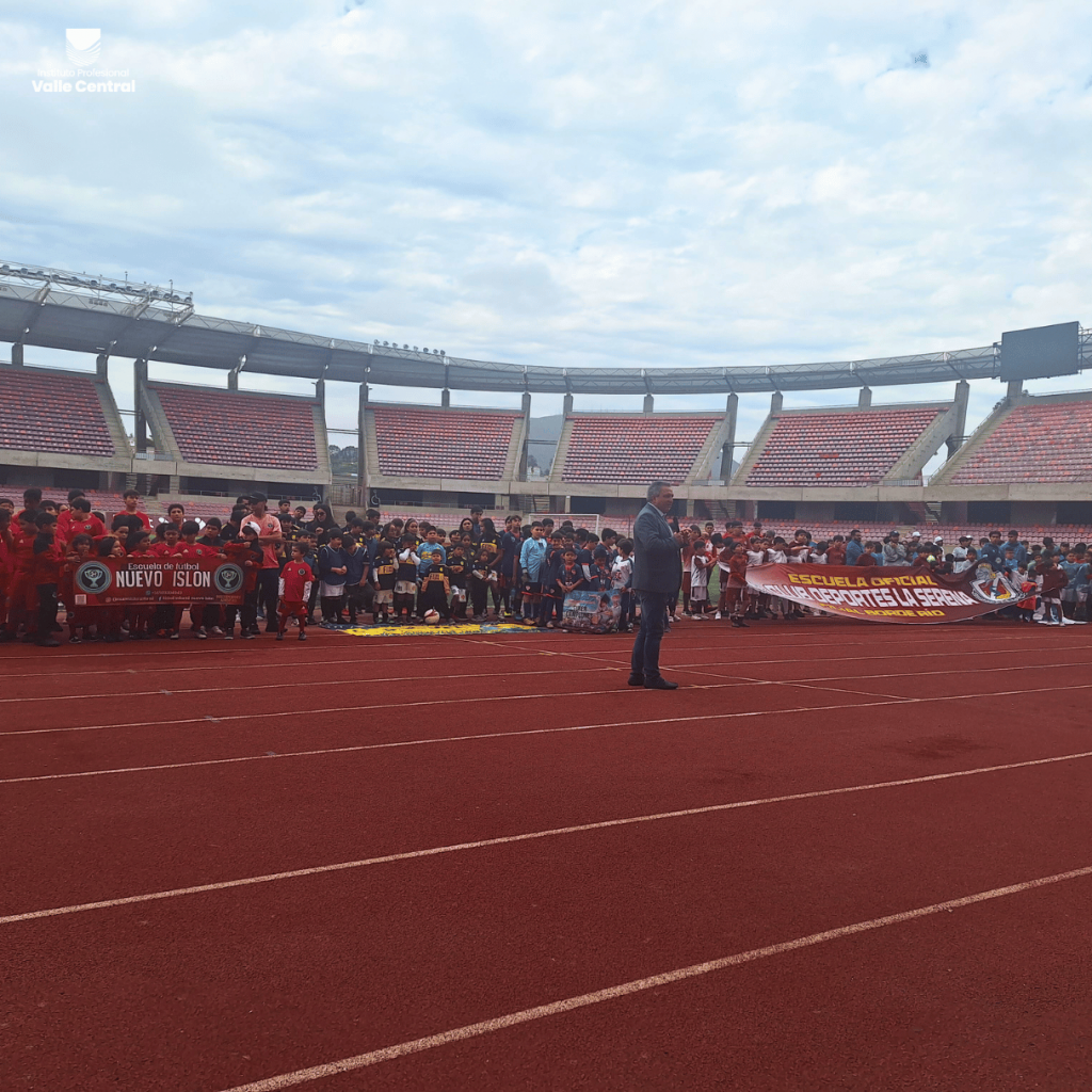 IPVC y Club Deportivo Nuevo Islón: ¡Juntos por el Bienestar Infantil a través del Deporte!